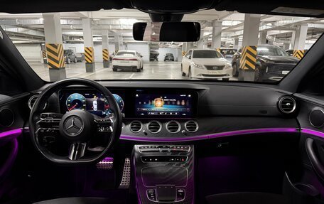 Mercedes-Benz E-Класс, 2021 год, 3 650 000 рублей, 21 фотография