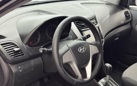 Hyundai Solaris II рестайлинг, 2014 год, 890 000 рублей, 16 фотография