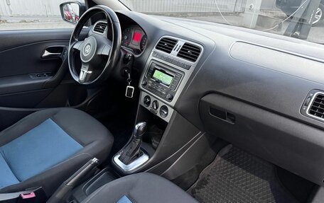 Volkswagen Polo VI (EU Market), 2013 год, 899 000 рублей, 17 фотография