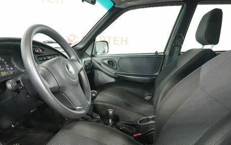 Chevrolet Niva I рестайлинг, 2018 год, 789 000 рублей, 9 фотография