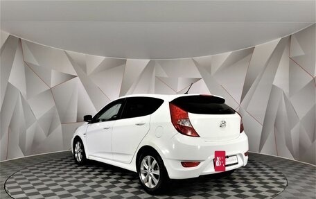 Hyundai Solaris II рестайлинг, 2011 год, 545 000 рублей, 4 фотография