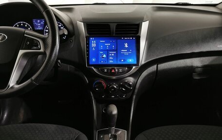 Hyundai Solaris II рестайлинг, 2011 год, 545 000 рублей, 13 фотография