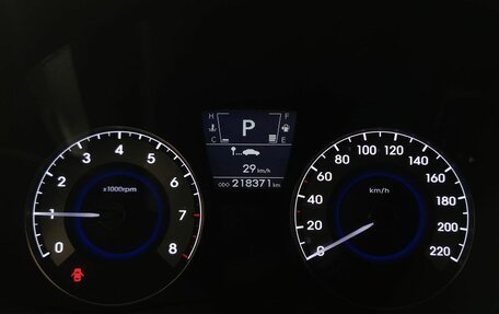Hyundai Solaris II рестайлинг, 2011 год, 545 000 рублей, 15 фотография