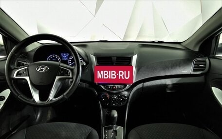 Hyundai Solaris II рестайлинг, 2011 год, 545 000 рублей, 12 фотография