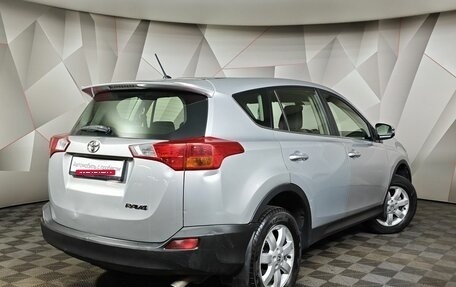 Toyota RAV4, 2015 год, 1 369 000 рублей, 2 фотография