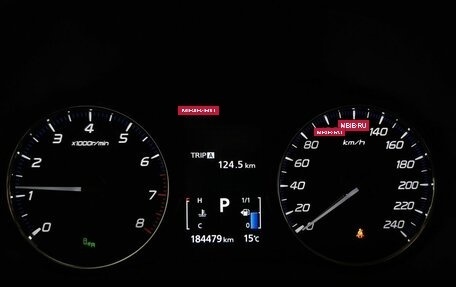 Mitsubishi Outlander III рестайлинг 3, 2018 год, 1 945 000 рублей, 16 фотография
