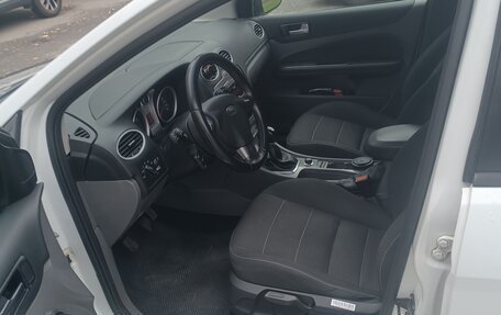 Ford Focus II рестайлинг, 2010 год, 555 000 рублей, 6 фотография