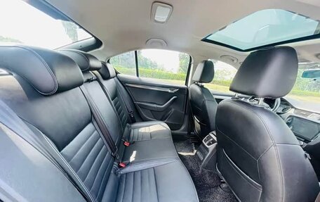 Skoda Octavia, 2016 год, 1 100 008 рублей, 10 фотография