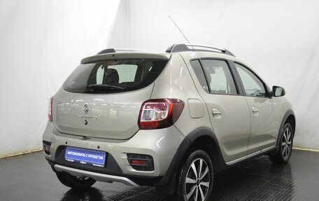 Renault Sandero II рестайлинг, 2019 год, 1 140 000 рублей, 5 фотография