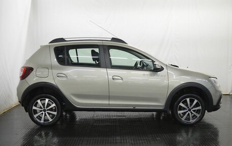 Renault Sandero II рестайлинг, 2019 год, 1 140 000 рублей, 4 фотография