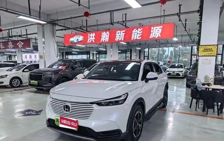 Honda Vezel, 2023 год, 1 740 000 рублей, 1 фотография