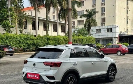 Volkswagen T-Roc I, 2022 год, 1 280 000 рублей, 11 фотография