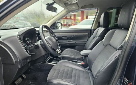 Mitsubishi Outlander III рестайлинг 3, 2021 год, 2 553 000 рублей, 9 фотография