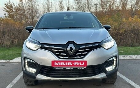 Renault Kaptur I рестайлинг, 2020 год, 1 800 000 рублей, 3 фотография