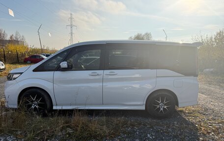 Honda Stepwgn IV, 2021 год, 2 450 000 рублей, 4 фотография