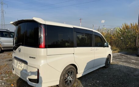 Honda Stepwgn IV, 2021 год, 2 450 000 рублей, 5 фотография
