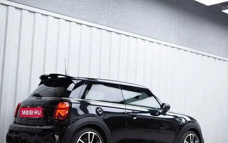 MINI Hatch, 2023 год, 1 680 500 рублей, 5 фотография