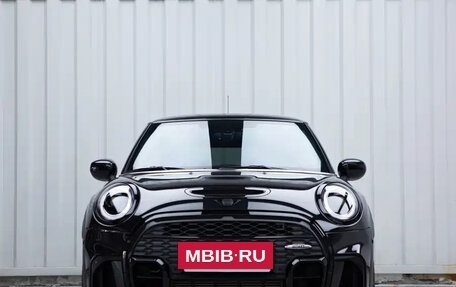 MINI Hatch, 2023 год, 1 680 500 рублей, 3 фотография