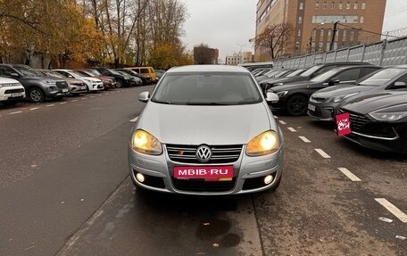 Volkswagen Jetta VI, 2009 год, 600 000 рублей, 1 фотография