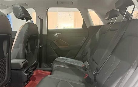 Audi Q3, 2023 год, 2 250 000 рублей, 9 фотография