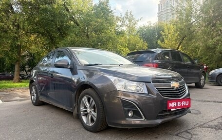 Chevrolet Cruze II, 2013 год, 850 000 рублей, 2 фотография