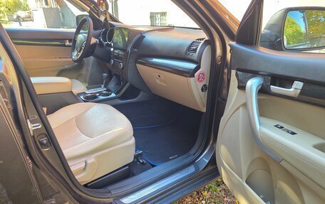 KIA Sorento II рестайлинг, 2012 год, 1 275 000 рублей, 12 фотография