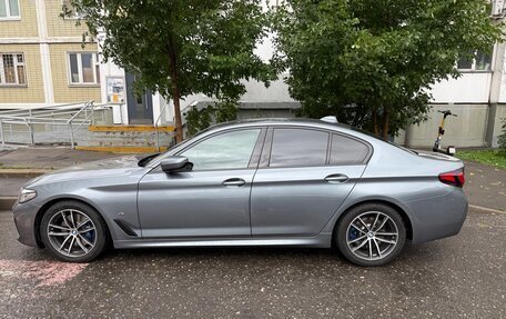 BMW 5 серия, 2020 год, 4 230 000 рублей, 2 фотография