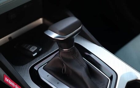 Geely Emgrand, 2022 год, 915 000 рублей, 18 фотография