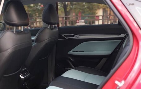 Geely Emgrand, 2022 год, 915 000 рублей, 32 фотография