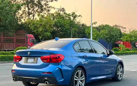 BMW 1 серия, 2022 год, 1 510 000 рублей, 5 фотография