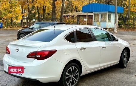 Opel Astra J, 2013 год, 999 000 рублей, 8 фотография
