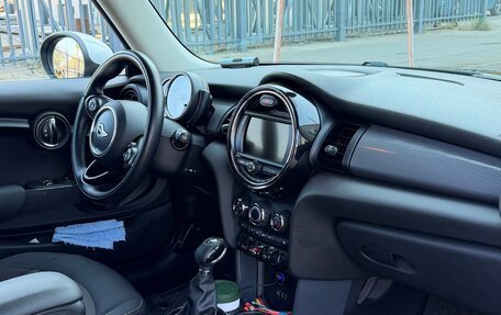 MINI Hatch, 2017 год, 1 300 000 рублей, 6 фотография