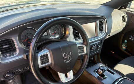 Dodge Charger, 2013 год, 1 850 000 рублей, 6 фотография