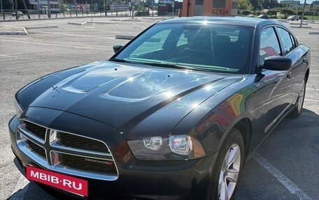 Dodge Charger, 2013 год, 1 850 000 рублей, 2 фотография