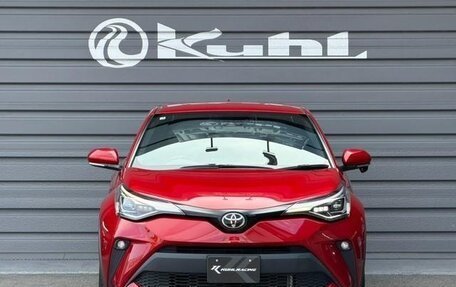 Toyota C-HR I рестайлинг, 2023 год, 1 580 000 рублей, 3 фотография