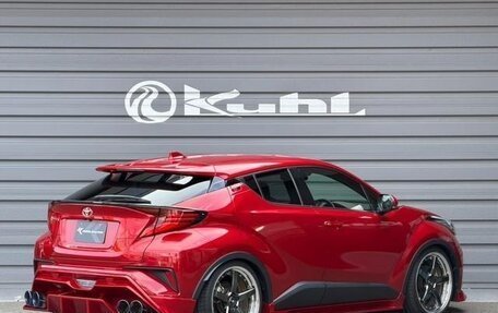 Toyota C-HR I рестайлинг, 2023 год, 1 580 000 рублей, 5 фотография