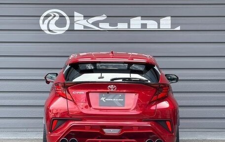 Toyota C-HR I рестайлинг, 2023 год, 1 580 000 рублей, 6 фотография
