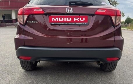Honda Vezel, 2014 год, 1 350 000 рублей, 6 фотография
