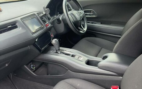 Honda Vezel, 2014 год, 1 350 000 рублей, 11 фотография