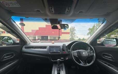 Honda Vezel, 2014 год, 1 350 000 рублей, 14 фотография