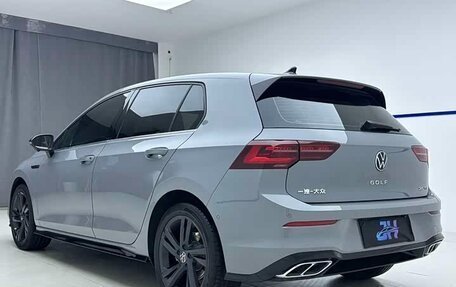 Volkswagen Golf VIII, 2023 год, 1 790 285 рублей, 4 фотография