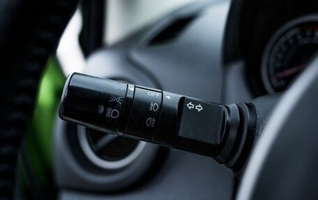 Mazda 2 III, 2012 год, 843 000 рублей, 13 фотография