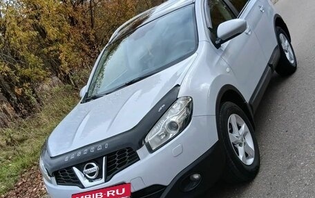 Nissan Qashqai+2 I, 2010 год, 1 300 000 рублей, 3 фотография
