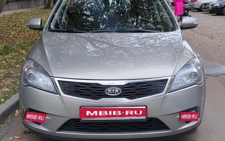 KIA cee'd I рестайлинг, 2012 год, 750 000 рублей, 6 фотография