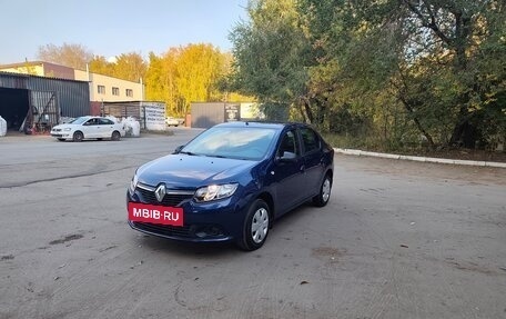 Renault Logan II, 2018 год, 1 100 000 рублей, 4 фотография