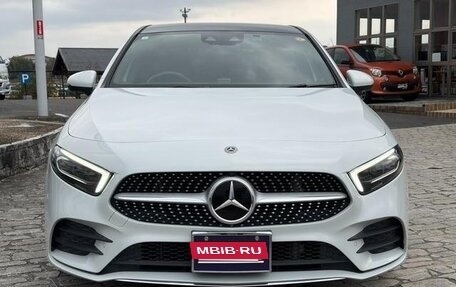 Mercedes-Benz A-Класс, 2023 год, 2 000 000 рублей, 2 фотография