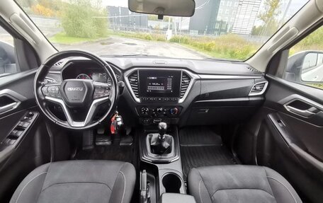 Isuzu D-Max, 2021 год, 2 900 000 рублей, 3 фотография