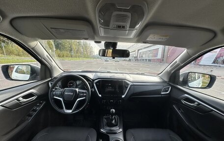 Isuzu D-Max, 2021 год, 2 900 000 рублей, 17 фотография