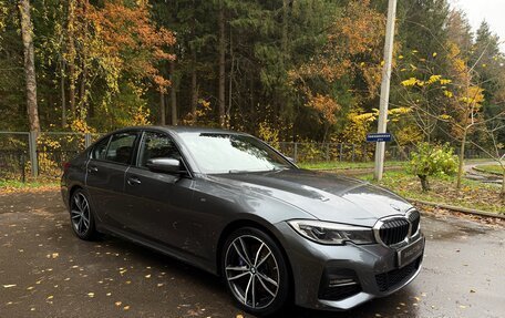 BMW 3 серия, 2019 год, 3 390 000 рублей, 3 фотография