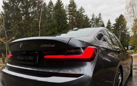 BMW 3 серия, 2019 год, 3 390 000 рублей, 17 фотография